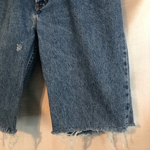 Gap Denim Shorts Distressed Med Wash Mens  32 - Picture 7 of 13